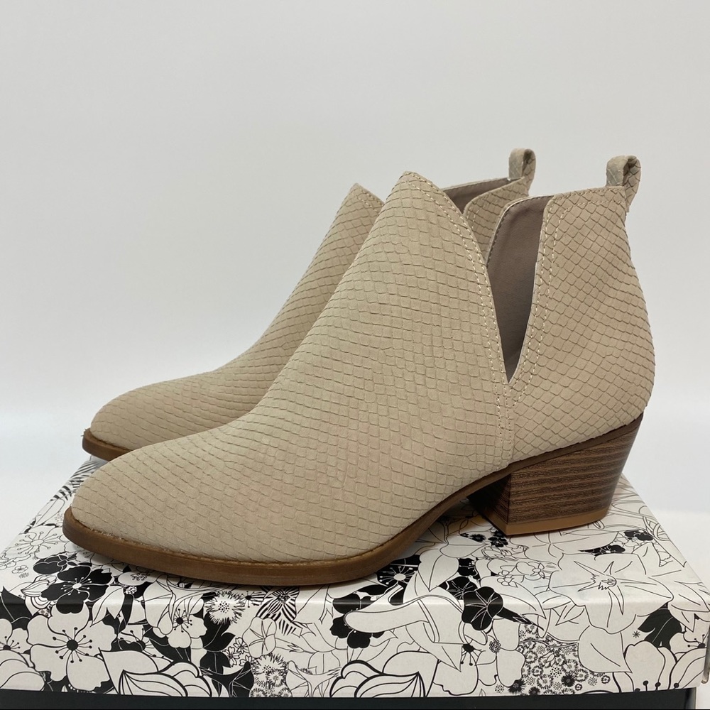 CL by Chinese Laundry Cicie Ankle Bootie Taupe Tan